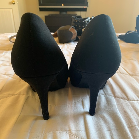 Christina Moreland Heels - Picture 4 of 4